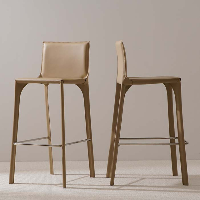 Современный высокий квадратный седло с кожаной обивкой, барный стул и барный стул с металлическими ножками