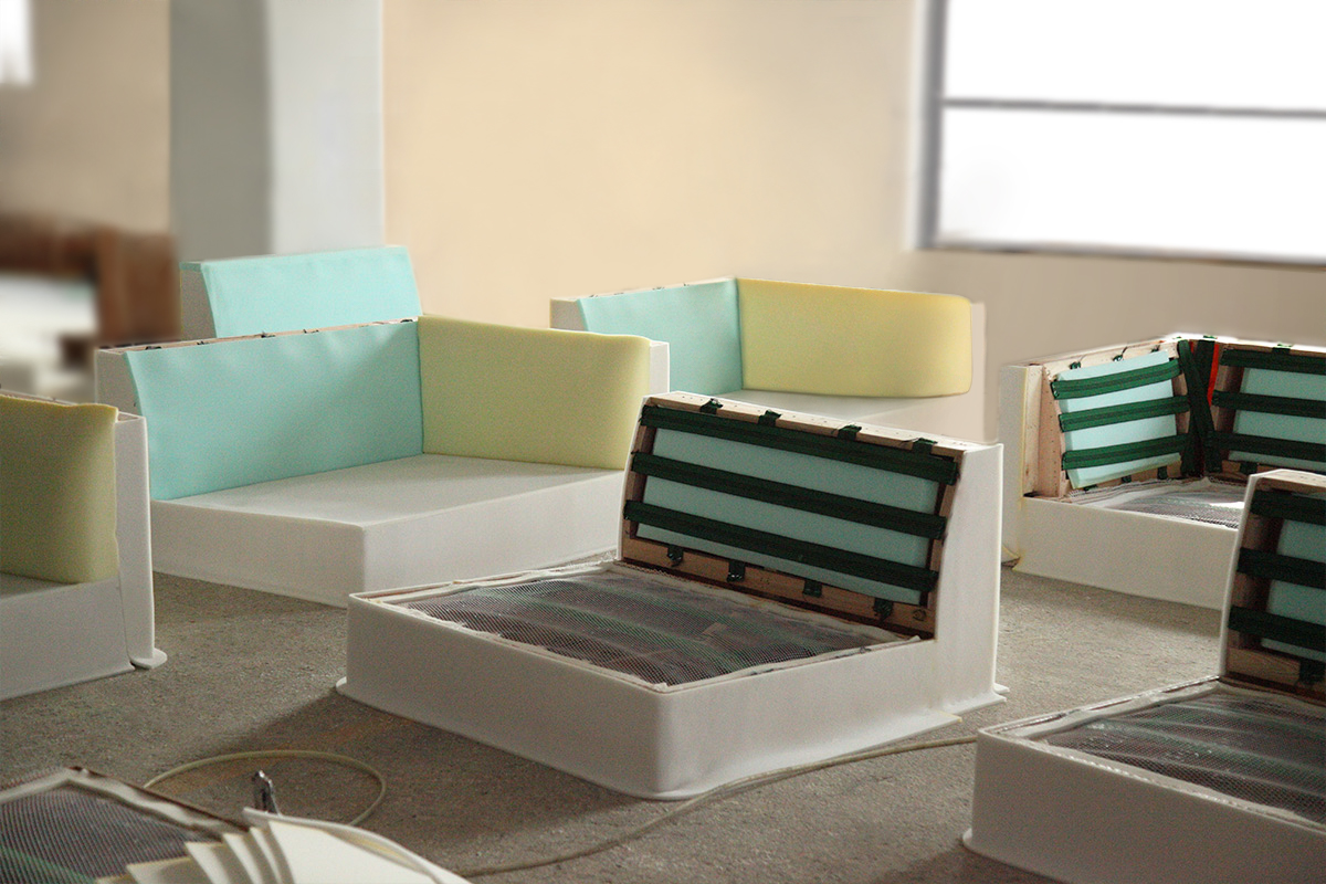 Роскошь встречается с простотой: как высококлассные бренды влияют на минималистские интерьеры 