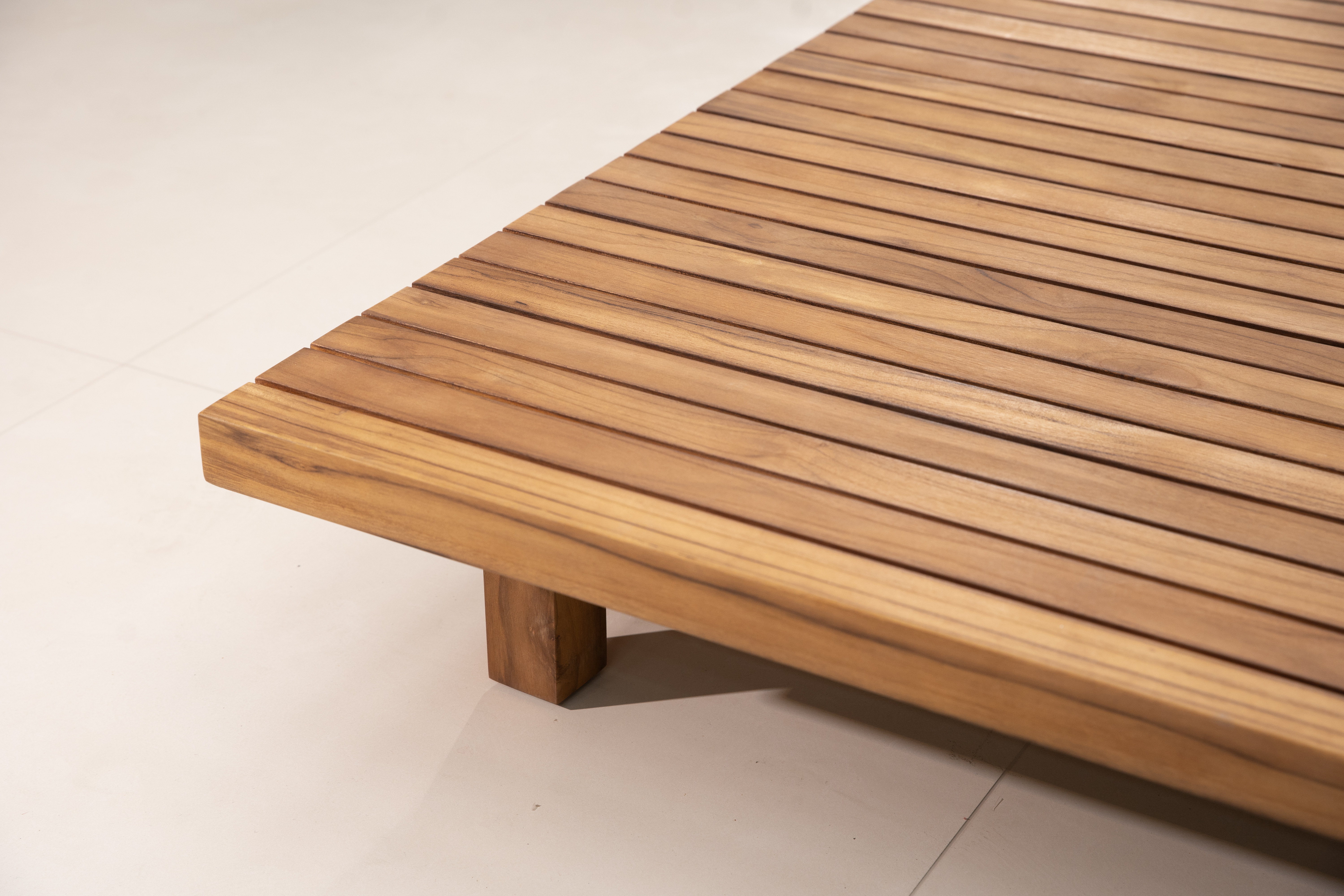 современный диван