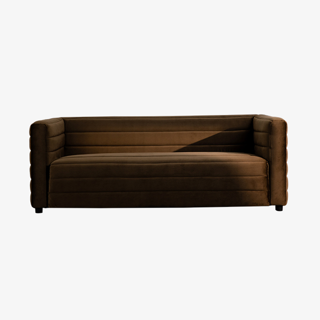 Винтажный трехместный диван с коричневой бархатной обивкой 
